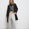 Abrigo midi abotonado de tacto suave Abrigo midi abotonado de tacto suave