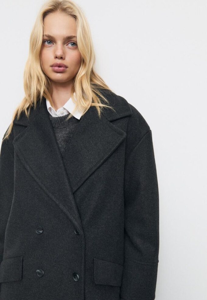 Abrigo oversize de tacto suave Abrigo oversize de tacto suave