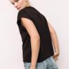 B06 Camiseta básica de hombros caídos