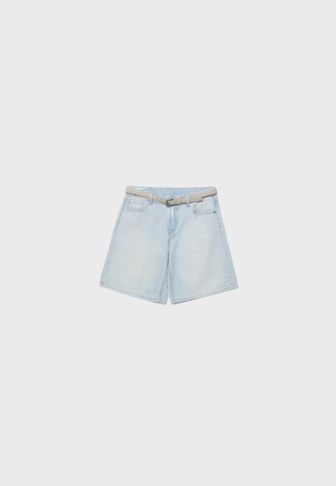 Bermudas de mezclilla con cinturón Bermudas de mezclilla con cinturón