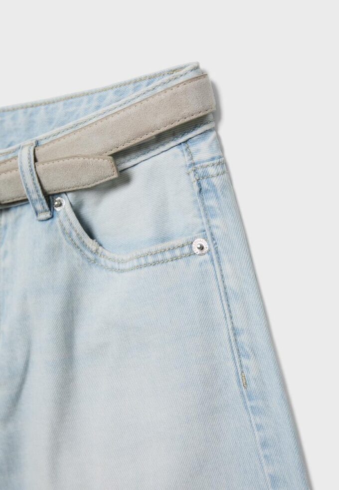 Bermudas de mezclilla con cinturón Bermudas de mezclilla con cinturón