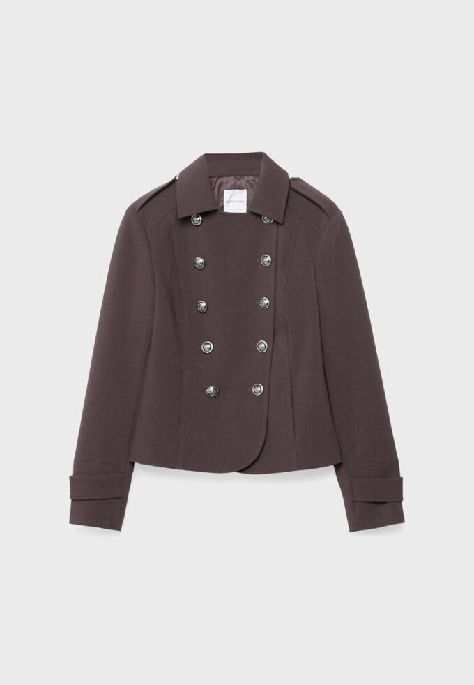 Blazer con botones grabados Blazer con botones grabados