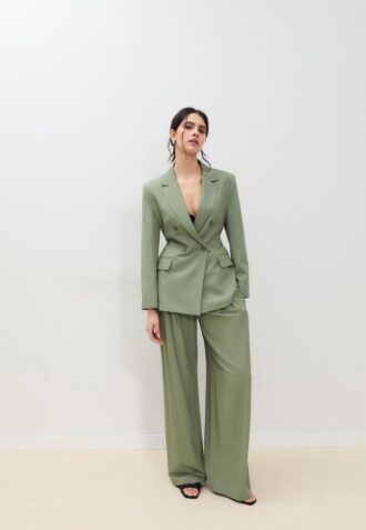 Blazer con cinturón
