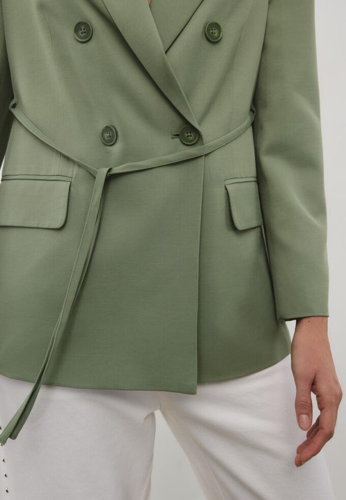 Blazer con cinturón