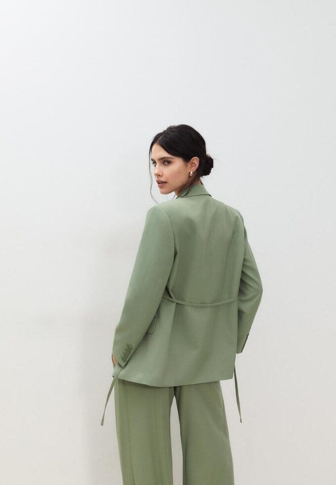 Blazer con cinturón
