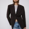 Blazer entallado con botones Blazer entallado con botones