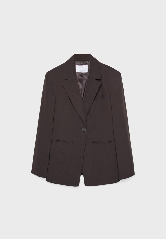 Blazer entallado con botones Blazer entallado con botones