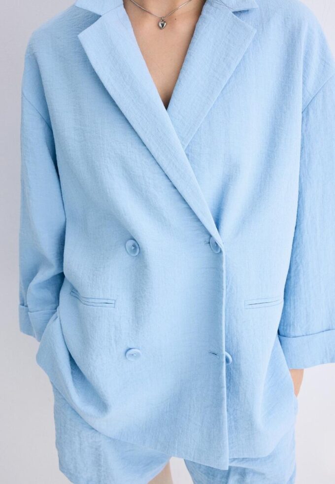Blazer fluido de doble botonadura Blazer fluido de doble botonadura