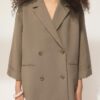 Blazer fluido de doble botonadura Blazer fluido de doble botonadura
