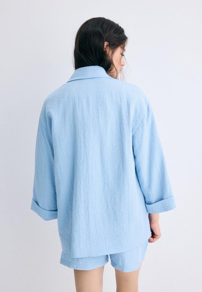 Blazer fluido de doble botonadura Blazer fluido de doble botonadura
