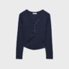 Blusa con botones Blusa con botones