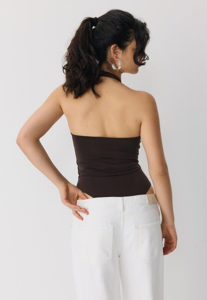 Body con cuello halter Body con cuello halter