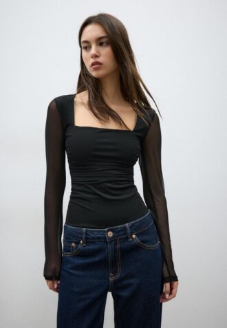Body de tul con escote cuadrado