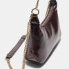 Bolso bandolera con cadenas