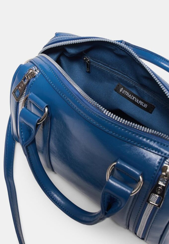 Bolso bandolera con detalle de cremallera