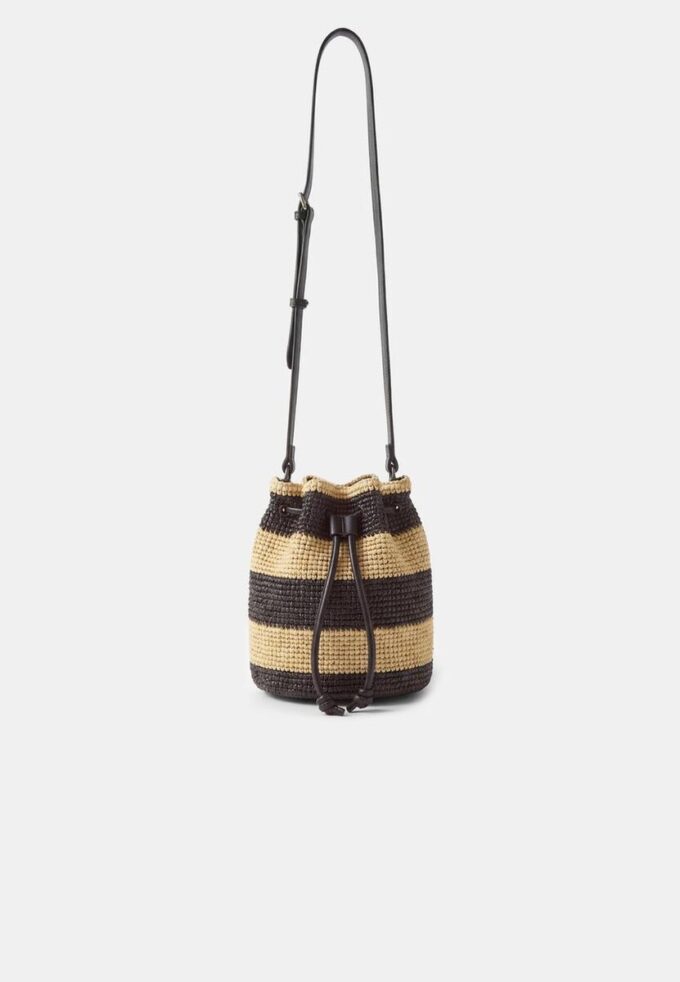 Bolso bandolera de ganchillo en contraste Bolso bandolera de ganchillo en contraste