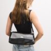 Bolso bandolera grande con solapa
