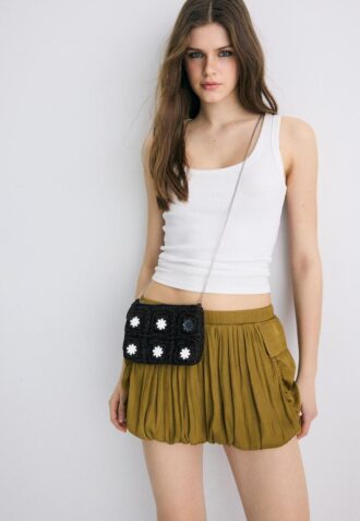 Bolso bandolera mini de ganchillo con espejos Bolso bandolera mini de ganchillo con espejos
