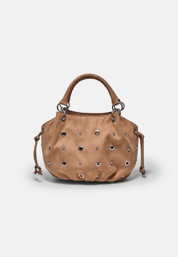 Bolso bandolera redondo con detalle de ojales