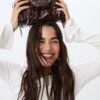 Bolso bandolera tipo bowling de piel sintética