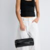 Bolso de hombro con asa de cadena