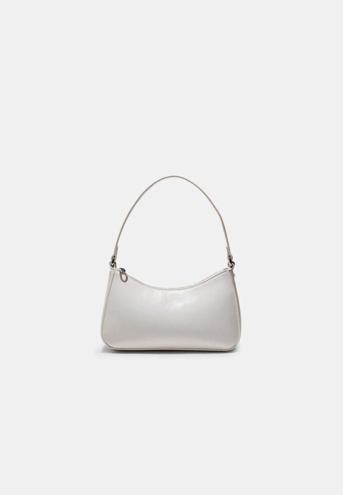 Bolso de hombro con cadena larga Bolso de hombro con cadena larga