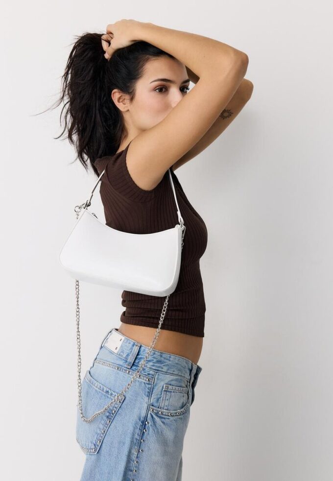 Bolso de hombro con cadena larga Bolso de hombro con cadena larga