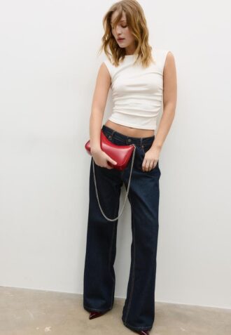 Bolso de hombro con cadena larga