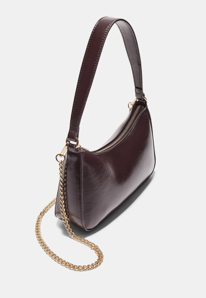 Bolso de hombro con cadena larga Bolso de hombro con cadena larga