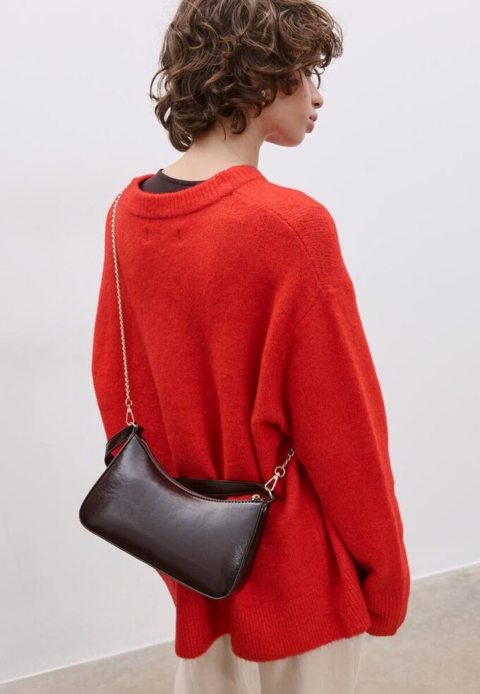 Bolso de hombro con cadena larga Bolso de hombro con cadena larga