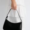 Bolso de hombro con cadena larga Bolso de hombro con cadena larga