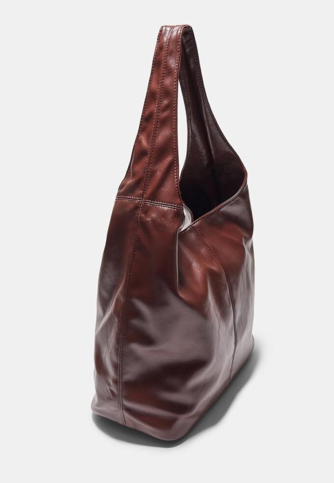 Bolso de hombro con cremallera