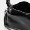 Bolso de hombro con detalle de correa