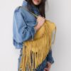 Bolso de hombro con flecos largos