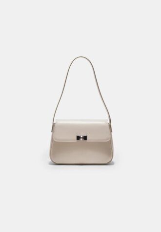 Bolso de hombro con solapa