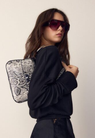 Bolso de hombro con solapa Bolso de hombro con solapa