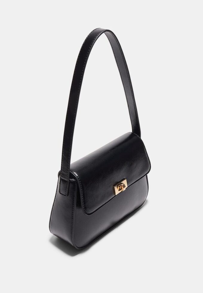 Bolso de hombro con solapa
