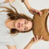 Bolso de hombro con tachuelas 100 % piel Bolso de hombro con tachuelas 100 % piel