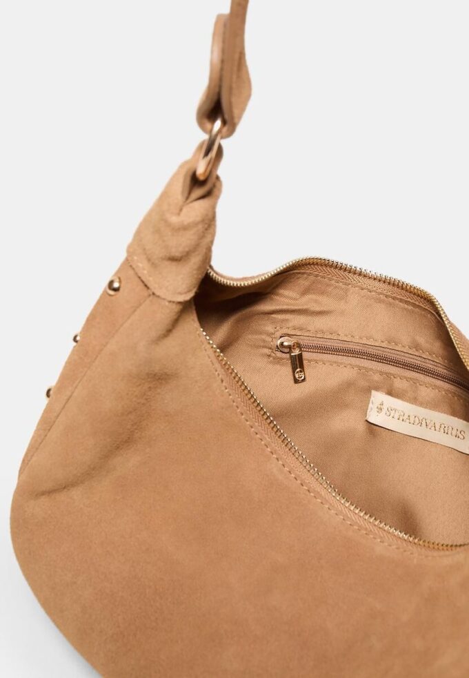 Bolso de hombro con tachuelas 100 % piel Bolso de hombro con tachuelas 100 % piel