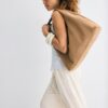 Bolso de hombro de ante sintético