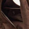 Bolso de hombro de ante sintético