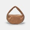 Bolso de hombro de ante sintético con tachuelas