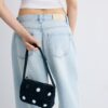 Bolso de hombro de ganchillo con espejos Bolso de hombro de ganchillo con espejos
