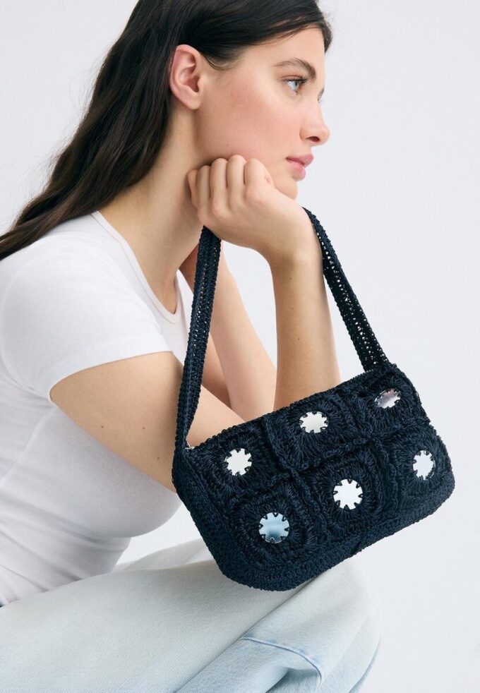 Bolso de hombro de ganchillo con espejos Bolso de hombro de ganchillo con espejos