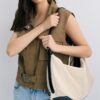 Bolso de hombro de lona en contraste Bolso de hombro de lona en contraste