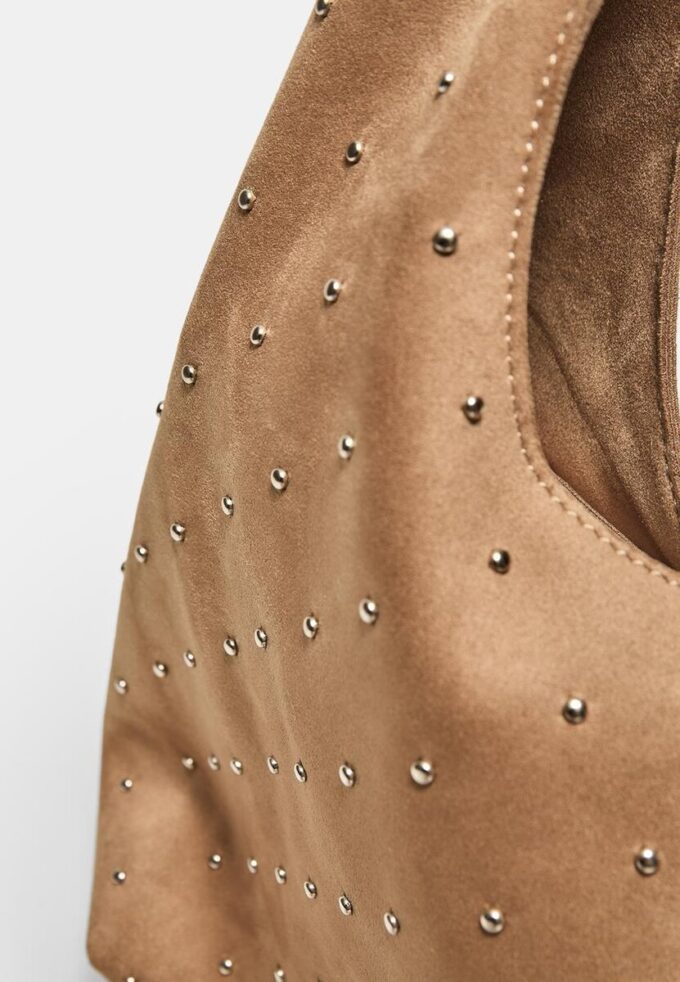 Bolso de hombro de tacto suave con pedrería