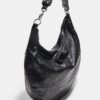 Bolso de hombro tipo hobo imitación cocodrilo