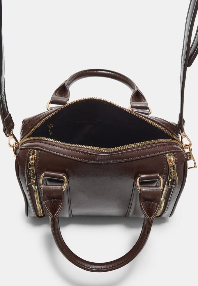 Bolso de imitación de piel con cremalleras