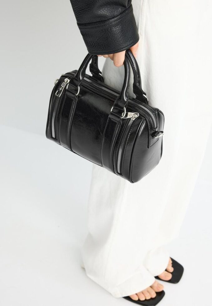 Bolso de imitación de piel con cremalleras
