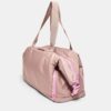 Bolso en contraste